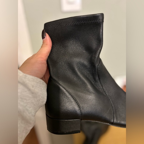 STUART WEITZMAN ODETTA CITY 25 STRETCH BOOTIE - Picture 5 of 10